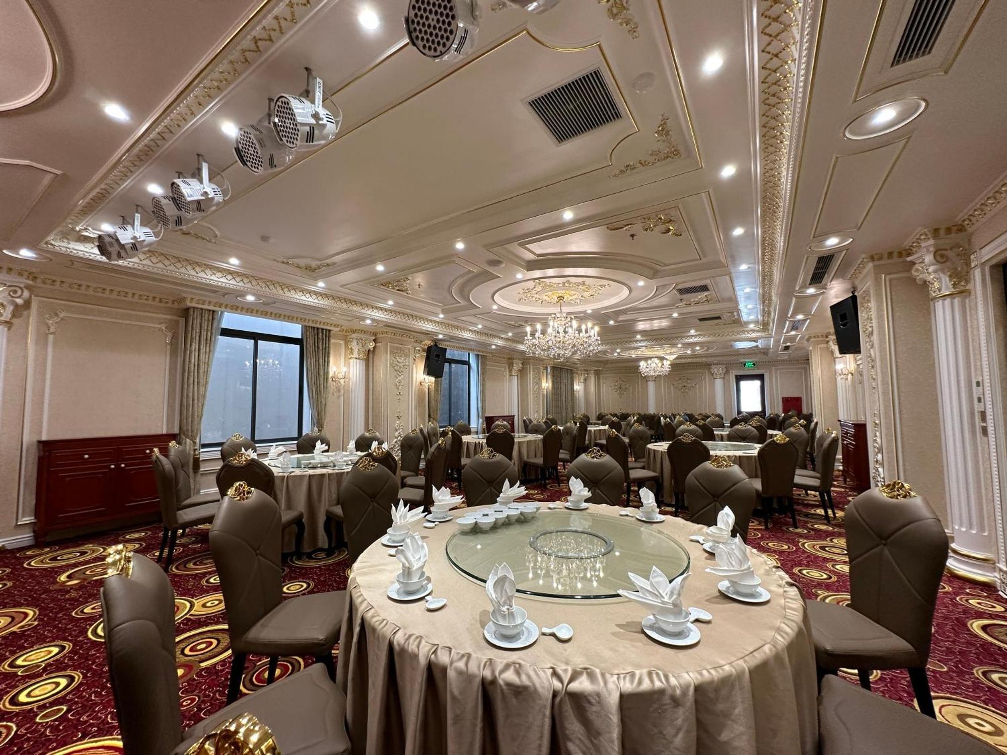 Kinh Bac Palace Hotel Bac Ninh ภายนอก รูปภาพ