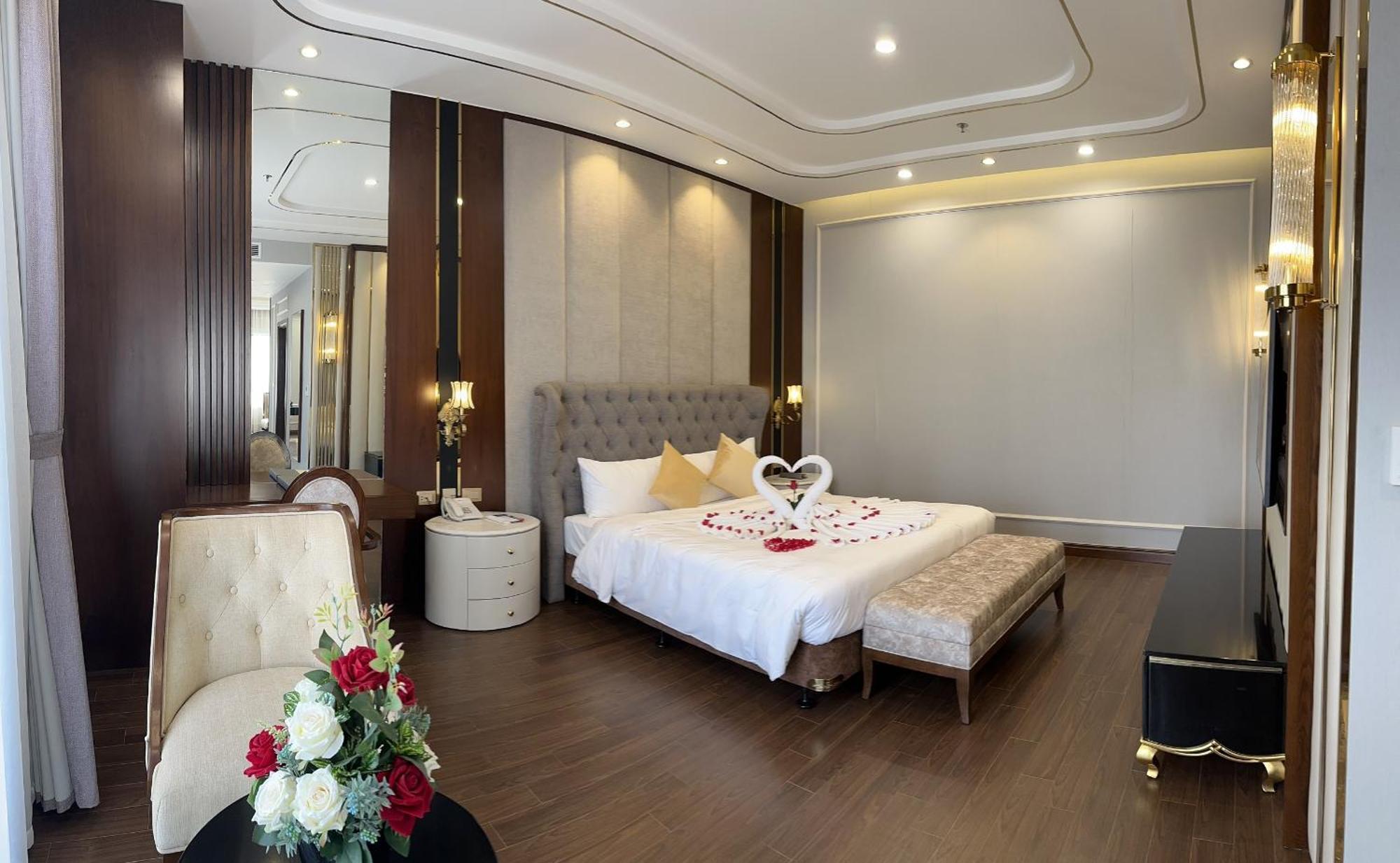 Kinh Bac Palace Hotel Bac Ninh ภายนอก รูปภาพ