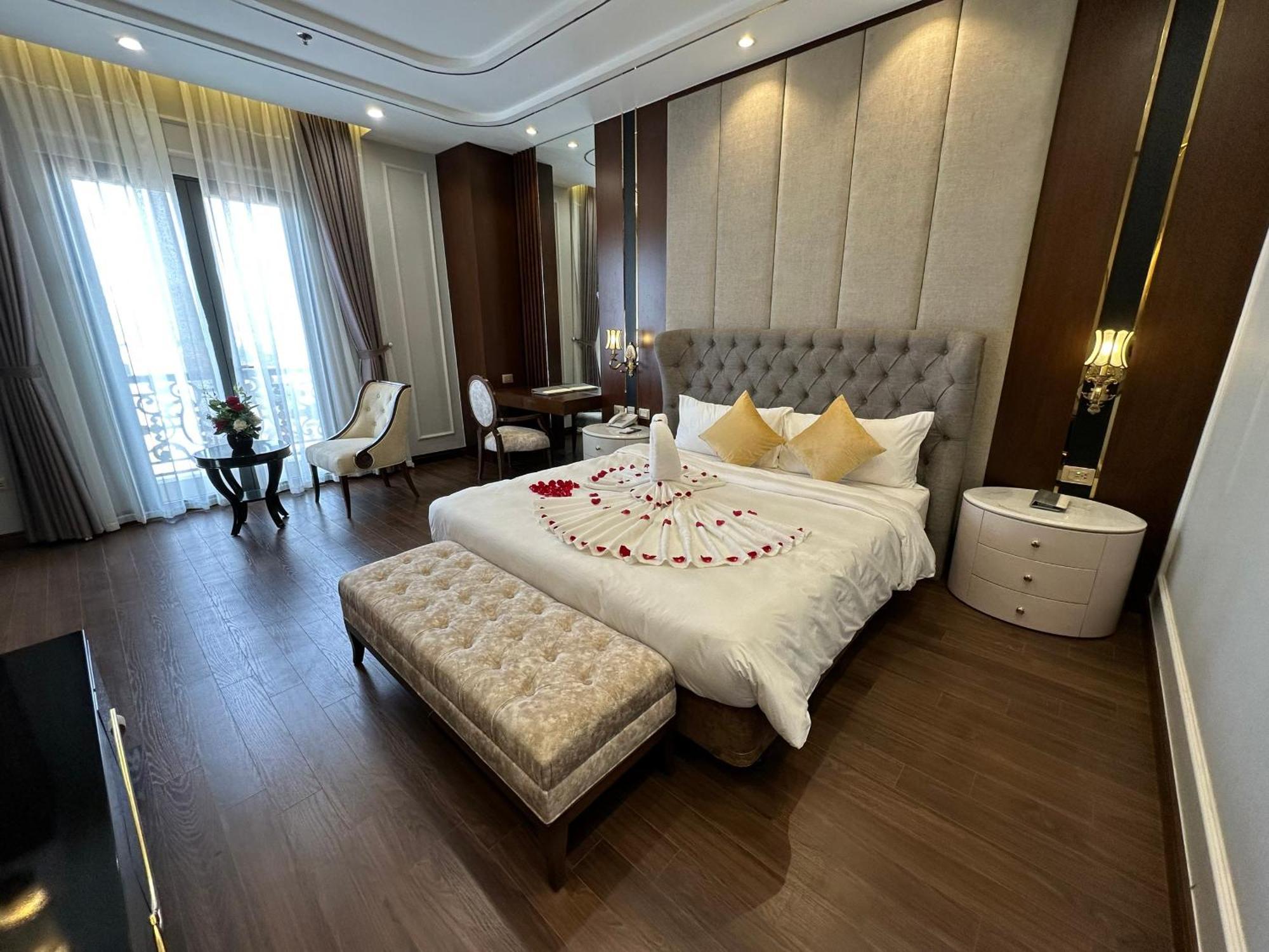 Kinh Bac Palace Hotel Bac Ninh ภายนอก รูปภาพ